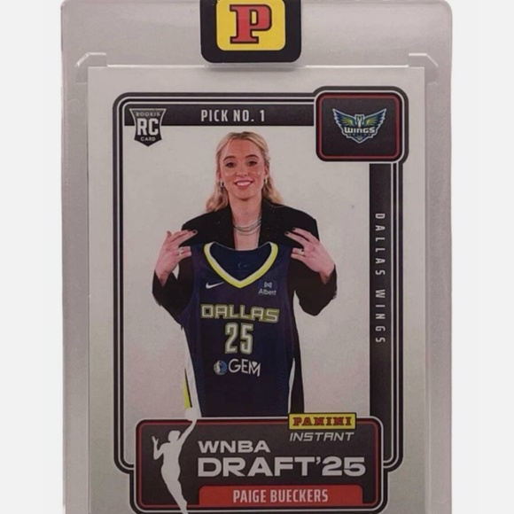 2025 Panini Instant WNBA #DN-1 PAIGE BUECKERS DRAFT NIGHT ROOKIE RC WINGS Sealed - Picture 1 of 3